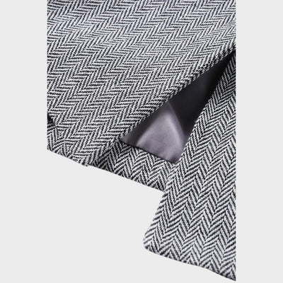 Karolina - Moćan i sofisticiran komplet