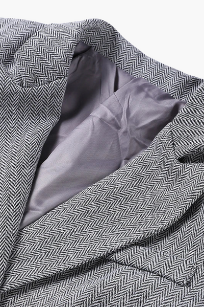 Karolina - Moćan i sofisticiran komplet