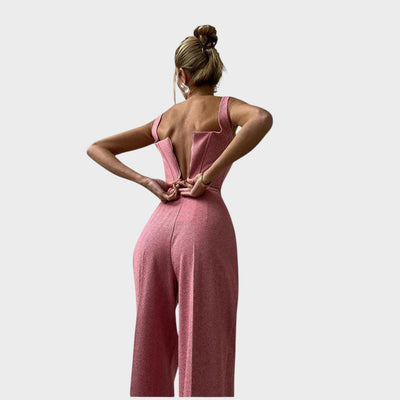 Karolina - Moćan i sofisticiran komplet