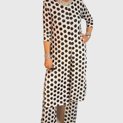 Nikolina - Set s točkicama šarmantan