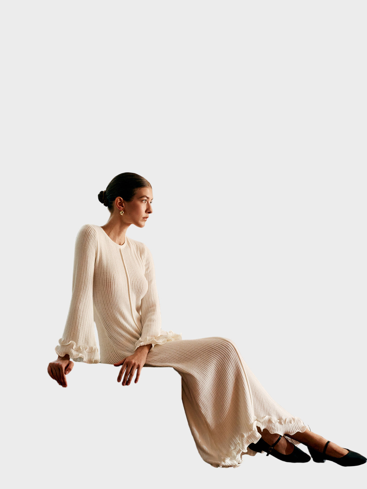 Adela - Pletena haljina s volanima i vezicom