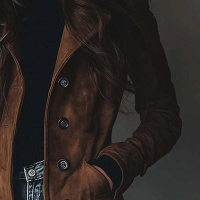 Adela - Bezvremenska Ženska Elegancija