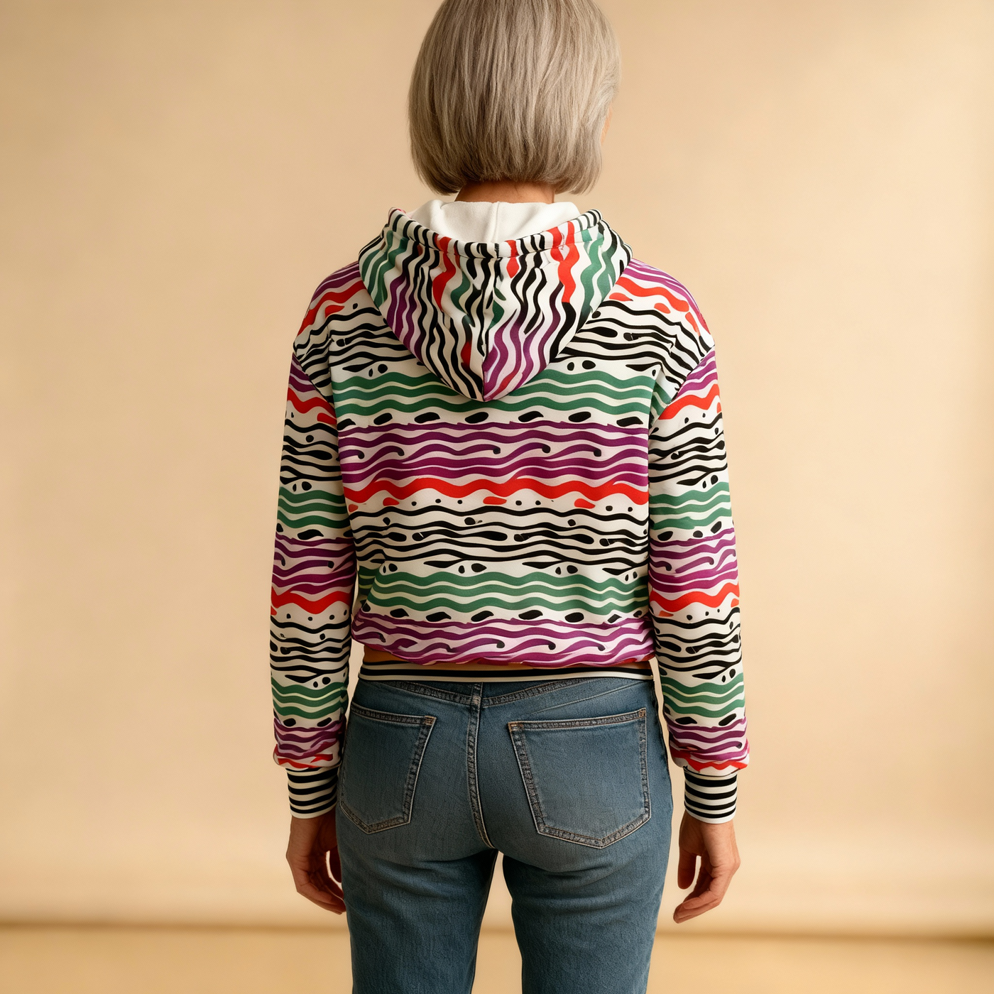 Julie -  Dukserica mekana na dodir