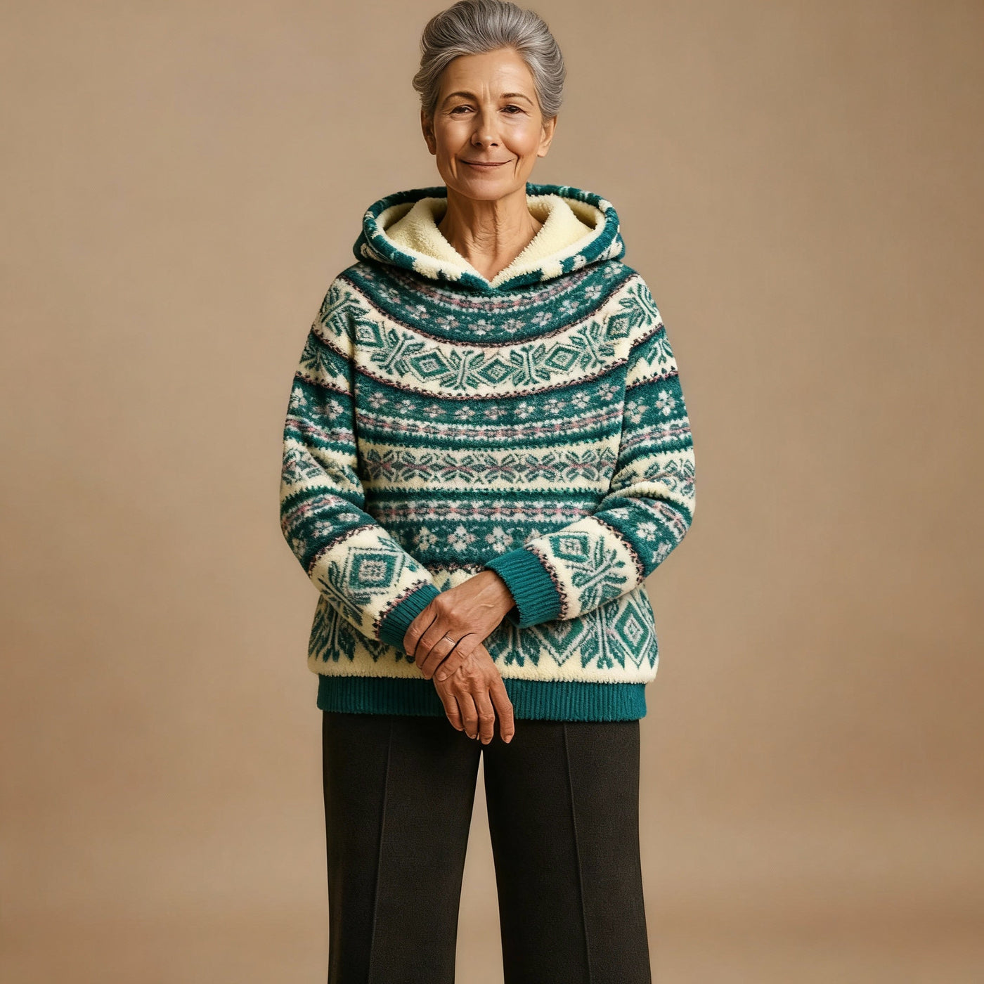 Nora - Dukserica mekana na dodir