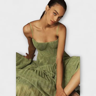 Cloe – Vestido midi plisado