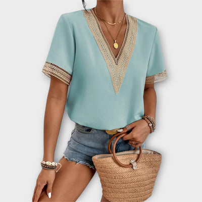 Rosa – Camiseta de corte en V con encaje