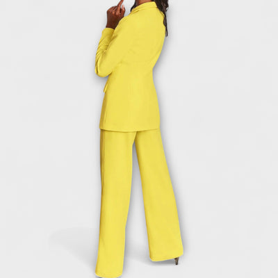 Monica – Elegante conjunto de blazer y pantalones