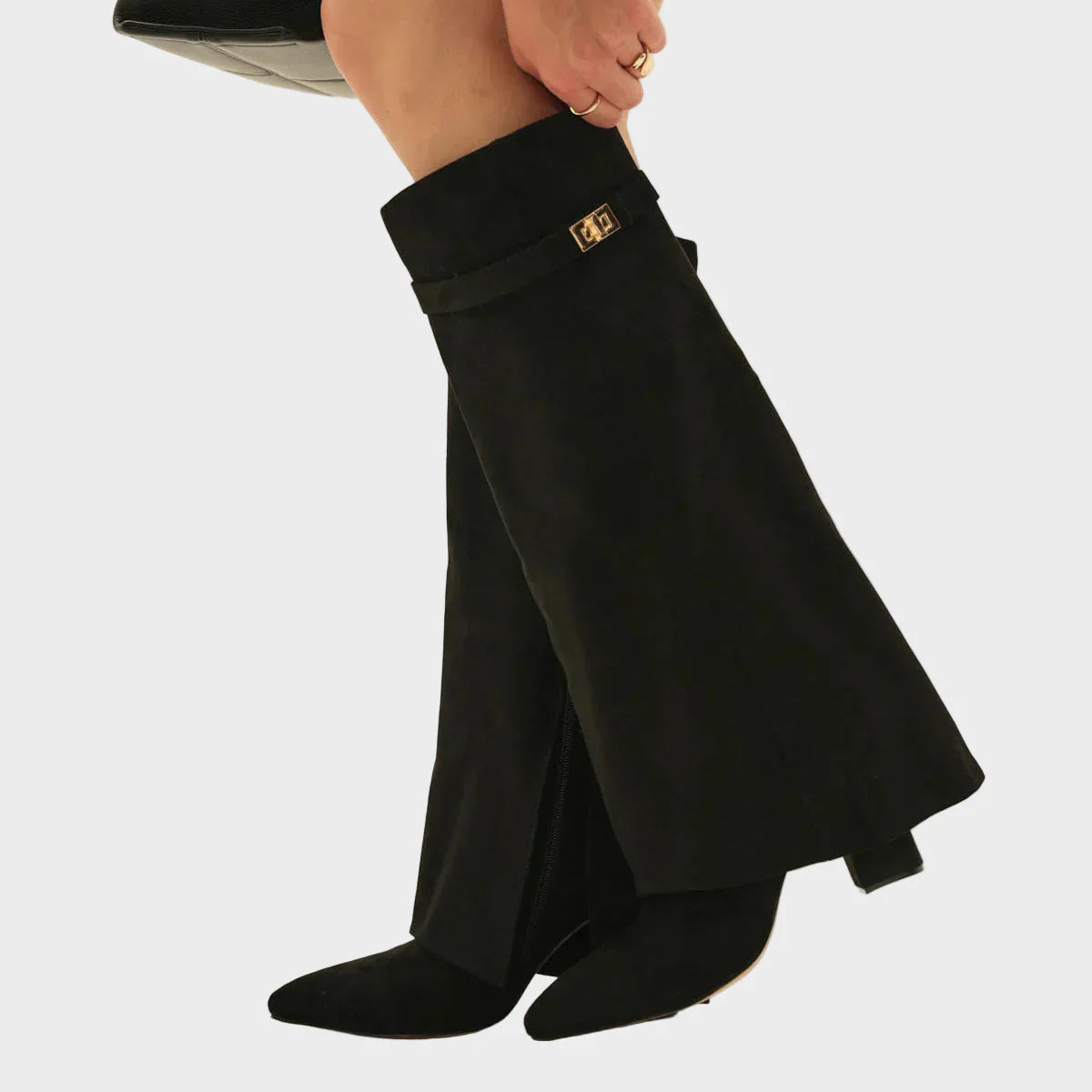 Levina - Čizme za morske pse